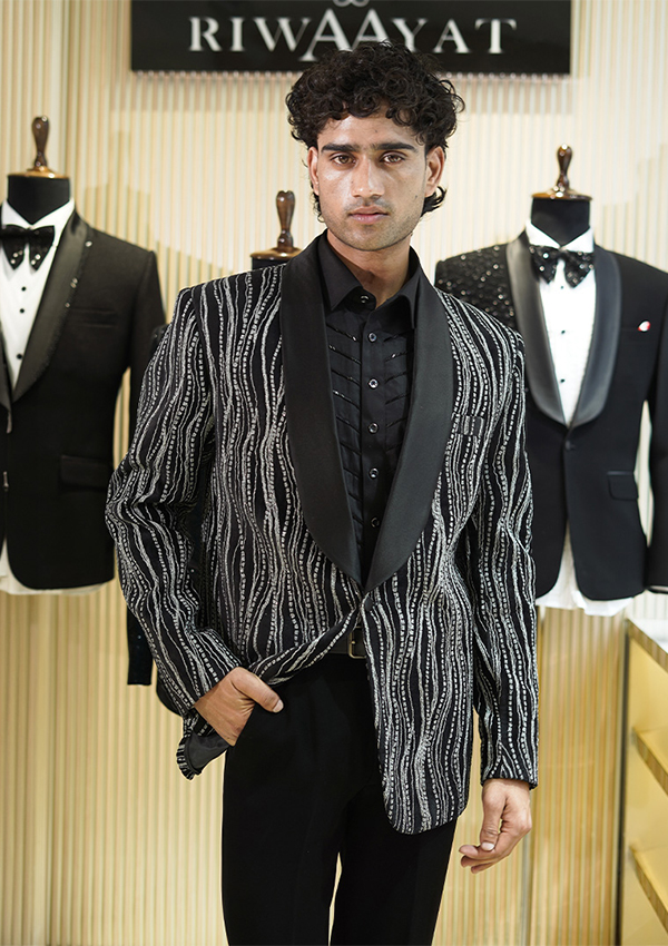 Black Tuxedo Suit - Image 2