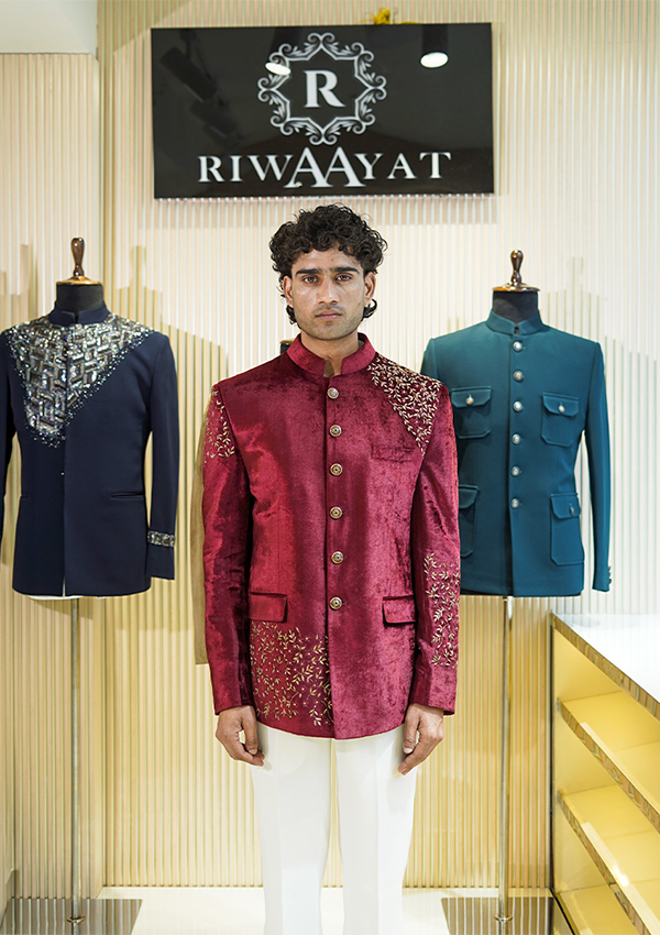 Mehroon Premium Velvet Bandhgala Jacket And Pant - Image 2